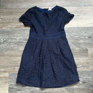 Short-Sleeved Navy Lace Dress